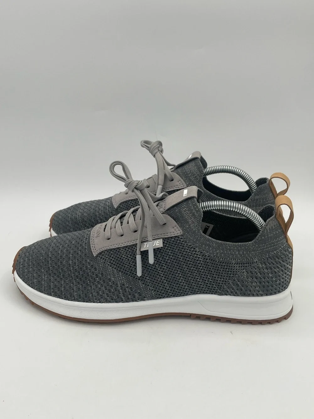 True Linkswear Knit II Sneakers Men’s 9.5